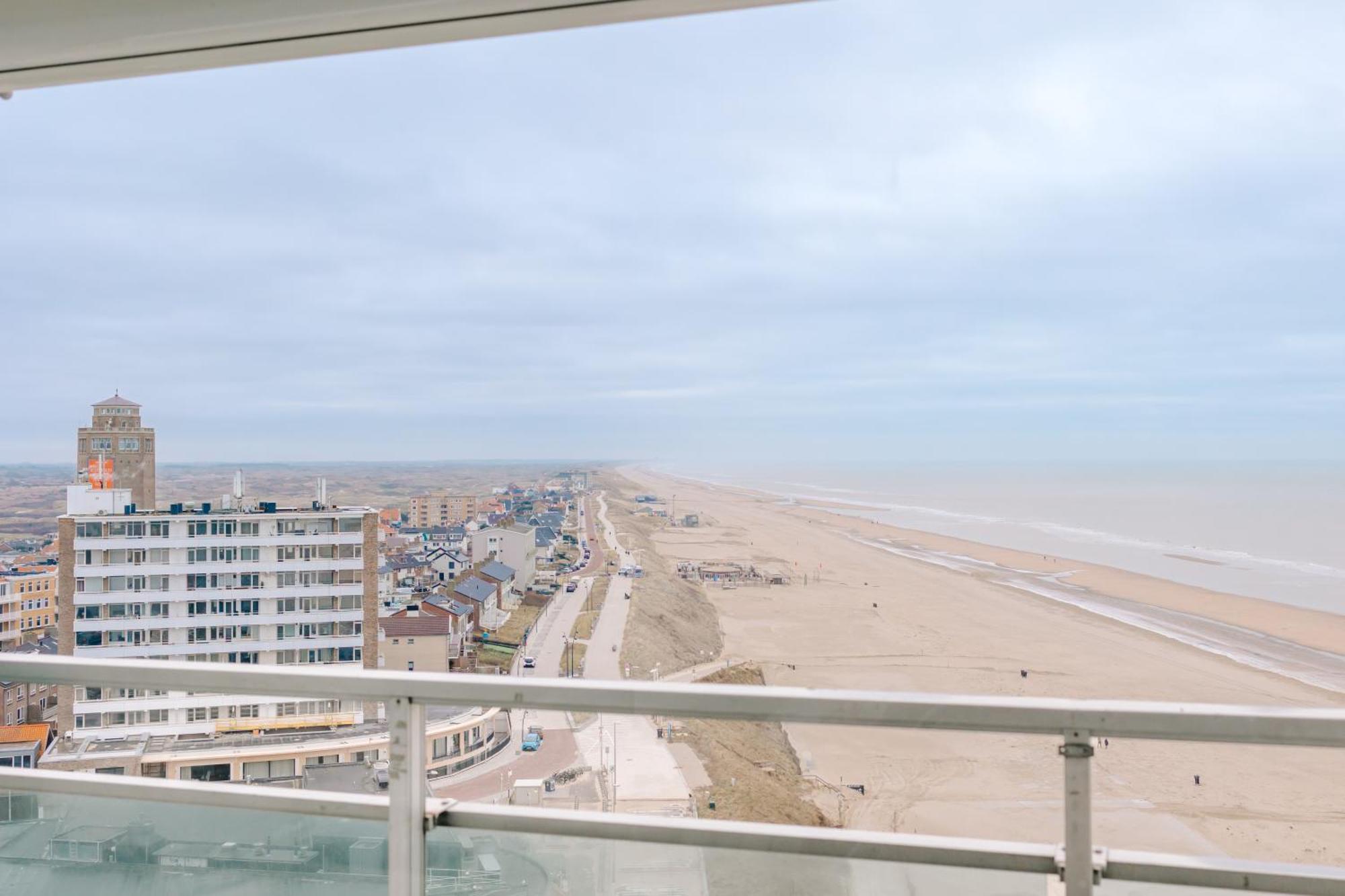 The Wave Apartment